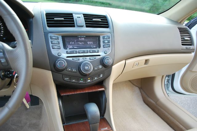 Honda Accord 2007 photo 12