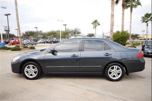 Honda Accord 2007 photo 2