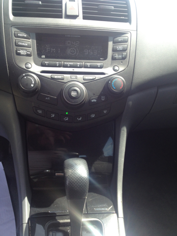 Honda Accord 2007 photo 2