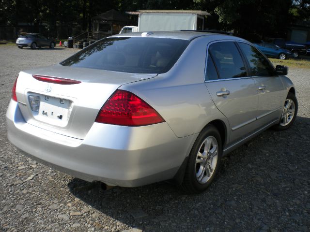 Honda Accord 2007 photo 2