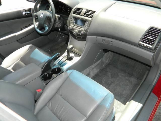 Honda Accord 2007 photo 9
