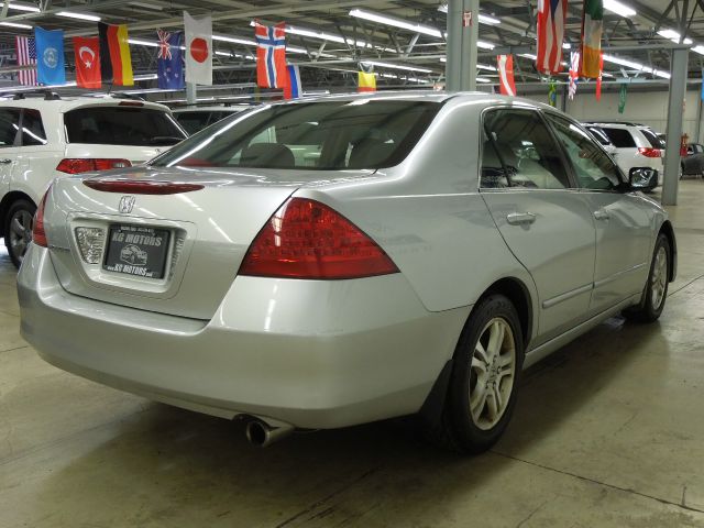 Honda Accord 2007 photo 1