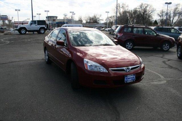 Honda Accord LS 2WD Sedan