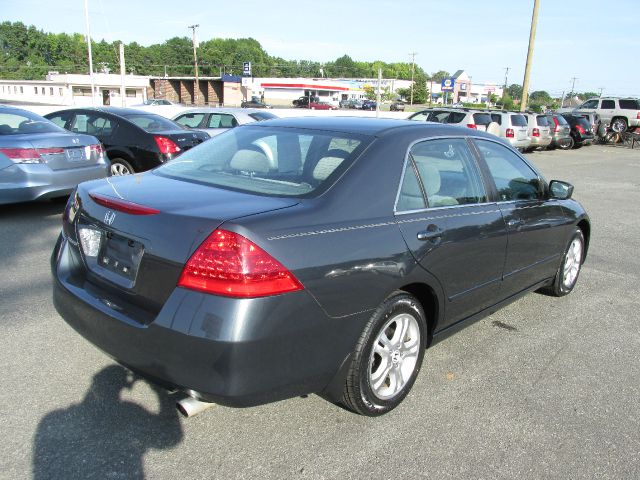 Honda Accord 3.5L RWD Sedan