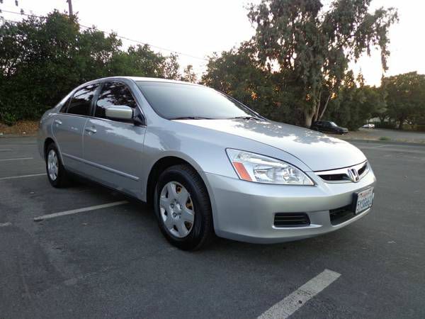 Honda Accord 2007 photo 3