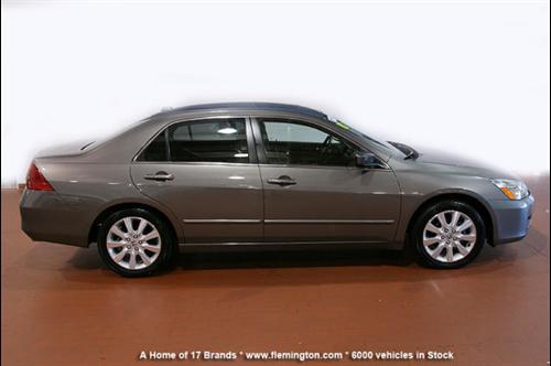Honda Accord 2007 photo 1