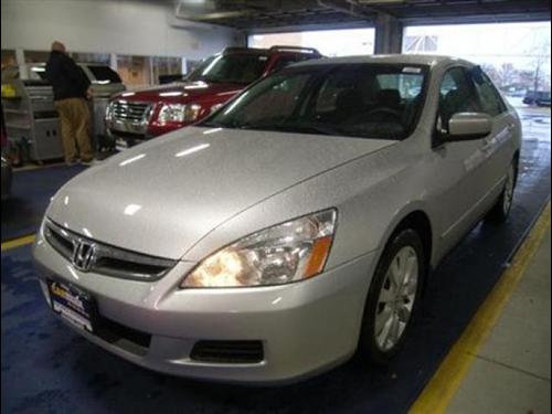 Honda Accord 2007 photo 2