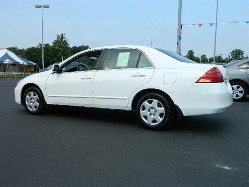 Honda Accord 2007 photo 2