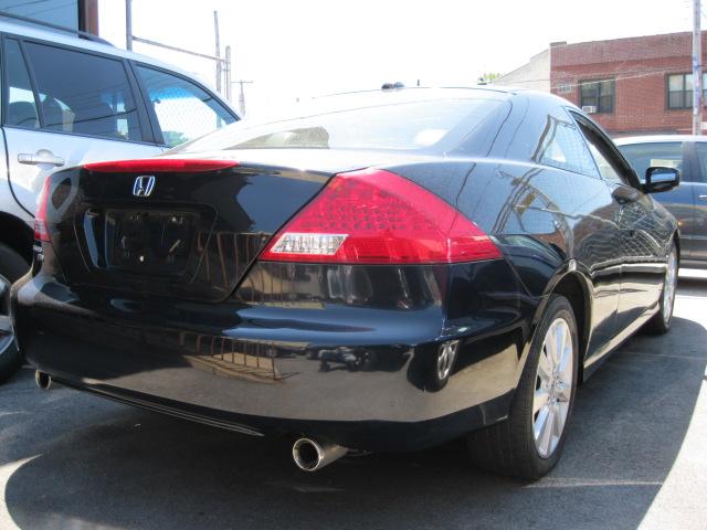 Honda Accord 2007 photo 1