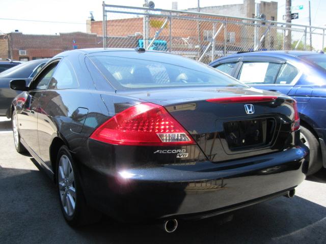 Honda Accord 2007 photo 2