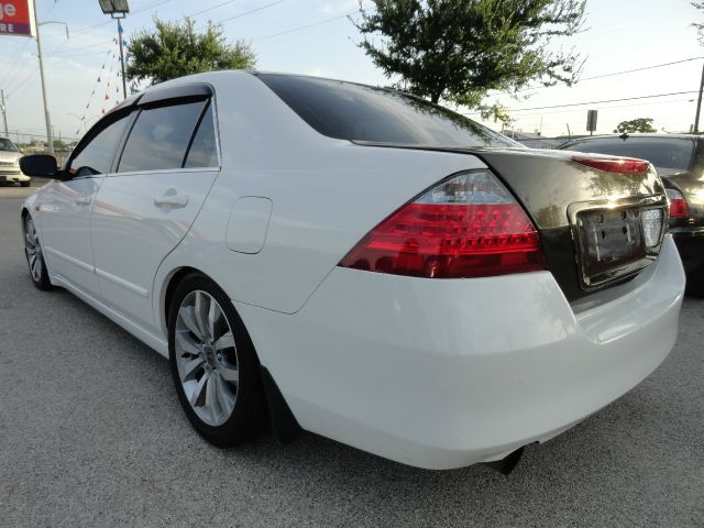Honda Accord 2007 photo 1