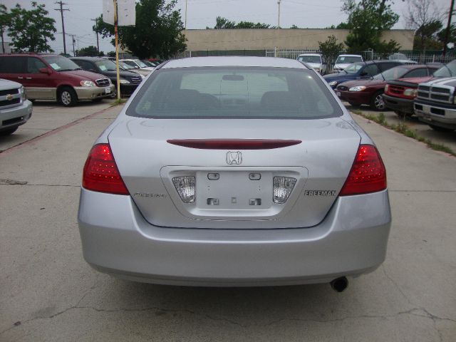 Honda Accord 2007 photo 10