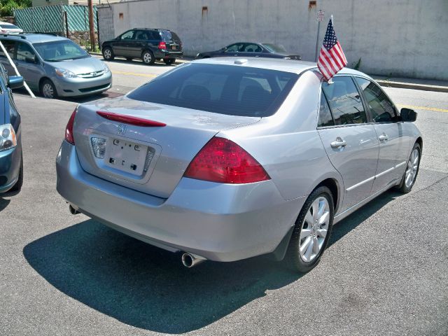 Honda Accord 2007 photo 2