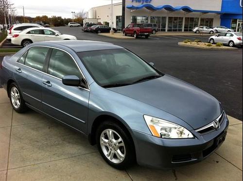 Honda Accord 2007 photo 1