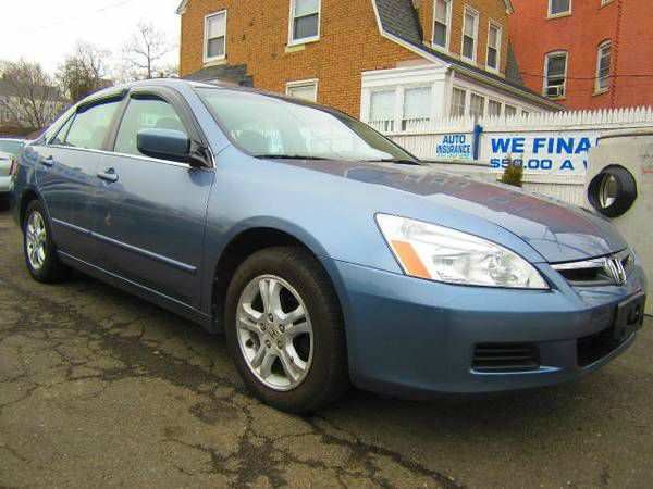 Honda Accord 2007 photo 2