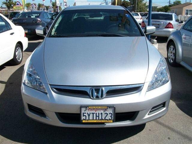 Honda Accord 2007 photo 2