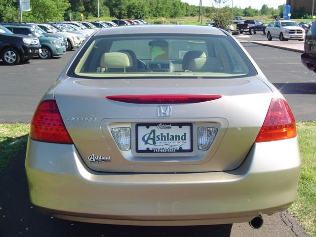 Honda Accord 2007 photo 3