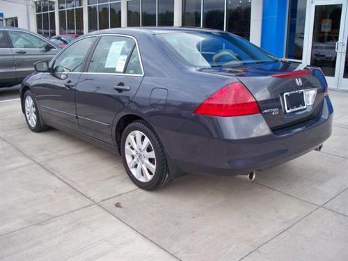 Honda Accord 2007 photo 2
