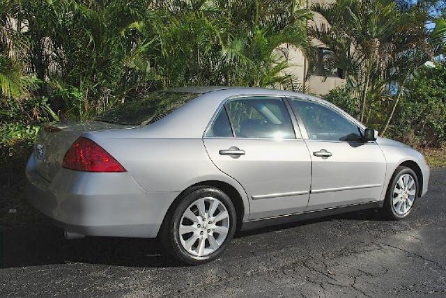 Honda Accord 2007 photo 3