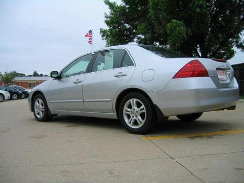 Honda Accord 2007 photo 4