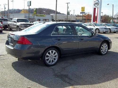 Honda Accord Z71 1/2 Ton Step Side4x4 Other