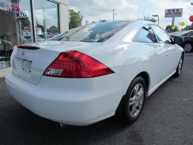 Honda Accord 2007 photo 2