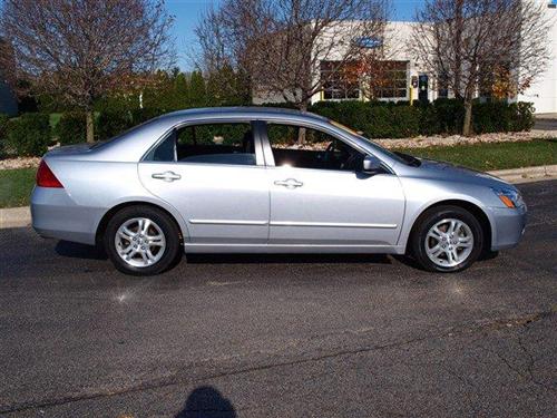 Honda Accord 2007 photo 2