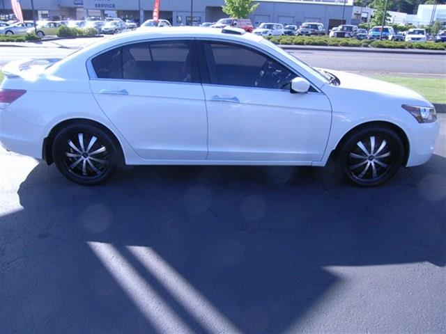 Honda Accord 2008 photo 2