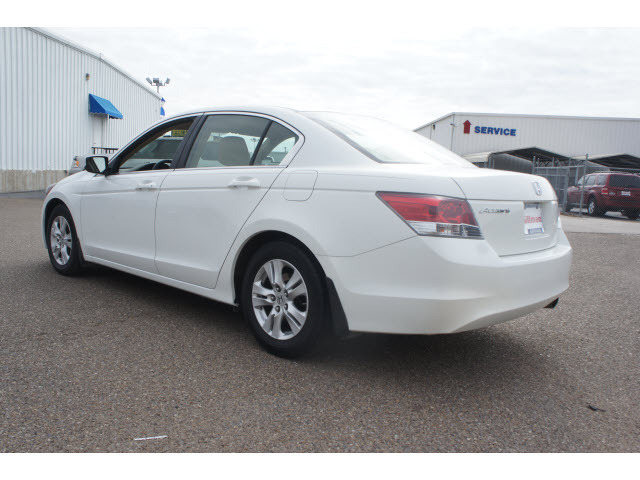 Honda Accord 2008 photo 4