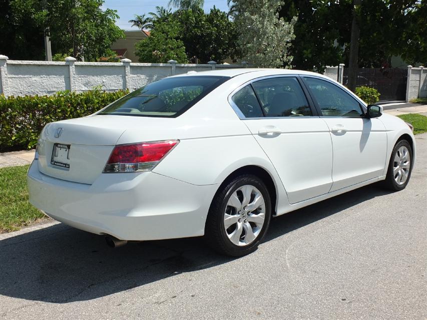 Honda Accord 2008 photo 4