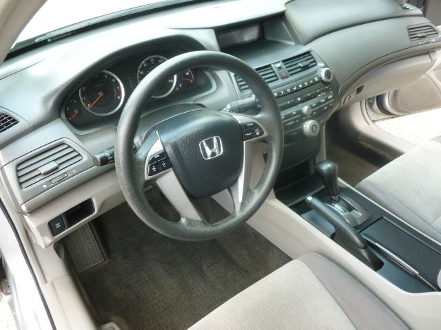 Honda Accord 2008 photo 25