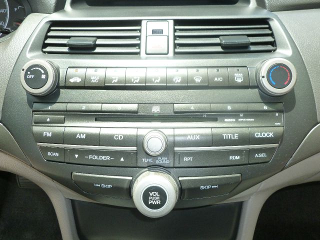 Honda Accord 2008 photo 9