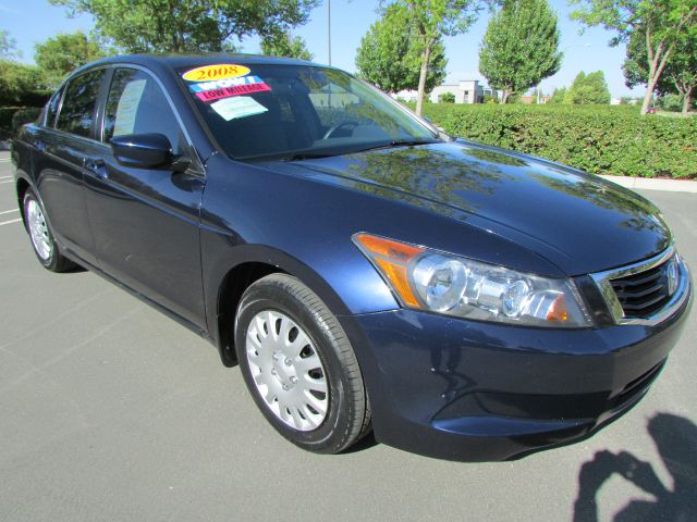 Honda Accord 2dr Reg Cab 120.5 WB Sedan