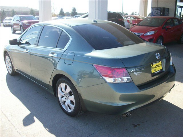 Honda Accord 2008 photo 4