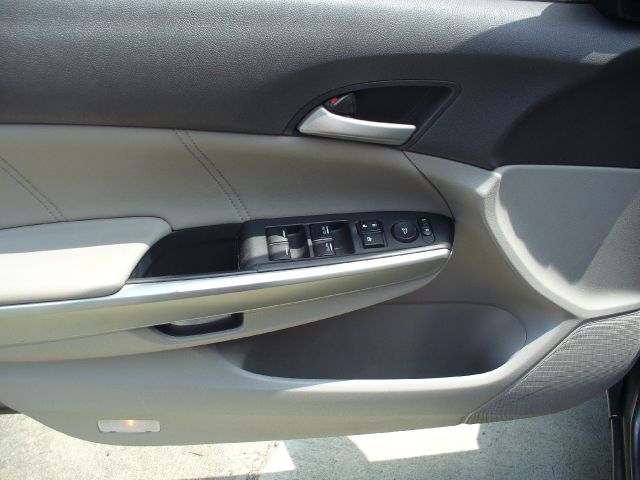 Honda Accord 2008 photo 16