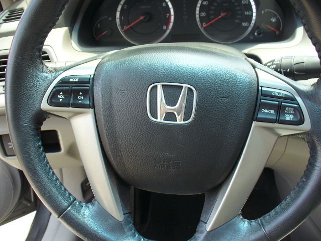 Honda Accord 2008 photo 17