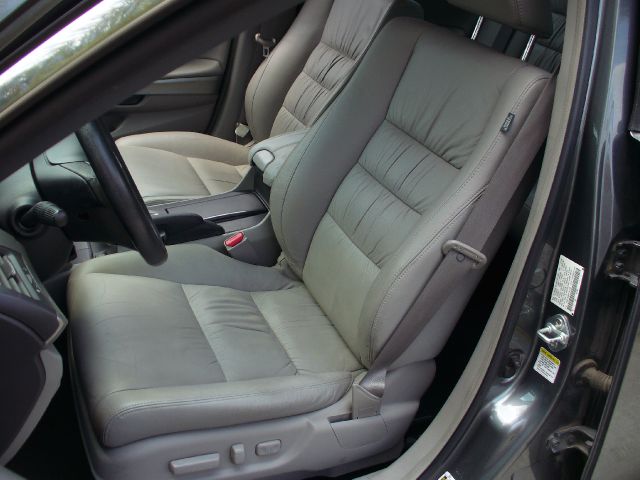 Honda Accord 2008 photo 24