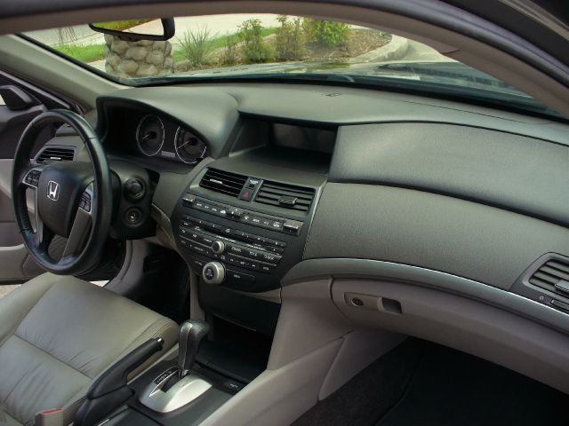 Honda Accord 2008 photo 26
