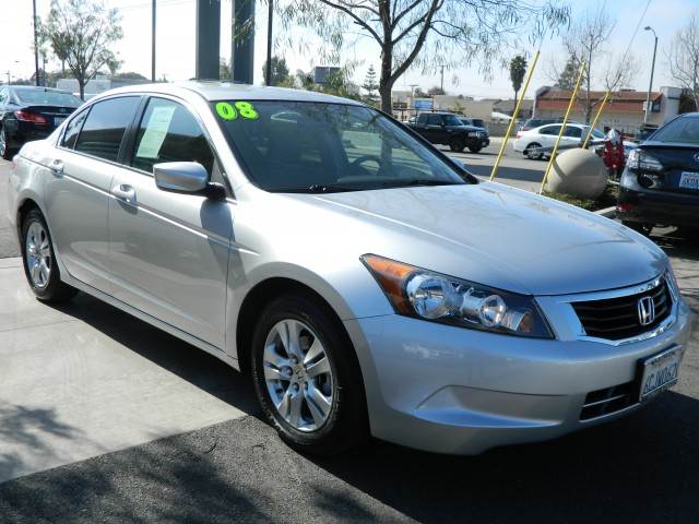Honda Accord 2008 photo 4