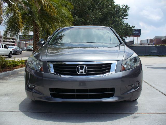 Honda Accord XLS Popular 2WD Sedan