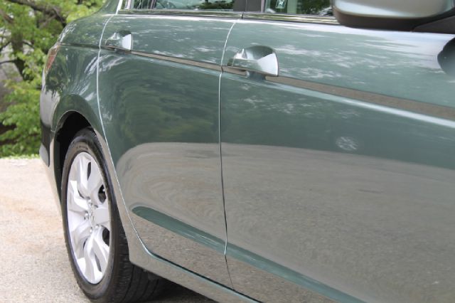 Honda Accord SLT Reg Cab Sedan