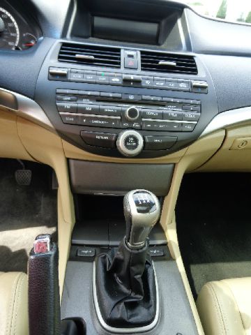Honda Accord 2008 photo 3