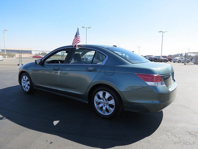 Honda Accord 2008 photo 2