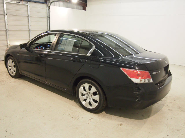 Honda Accord 2008 photo 2