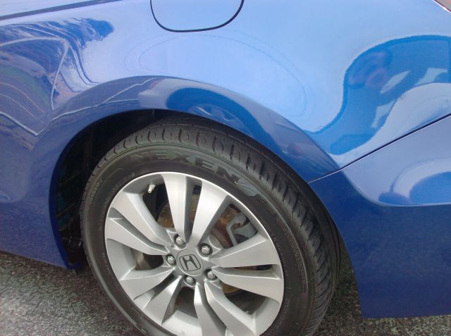 Honda Accord 4DR SE Coupe