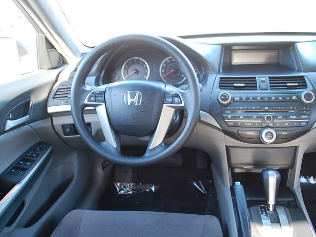 Honda Accord 2008 photo 4