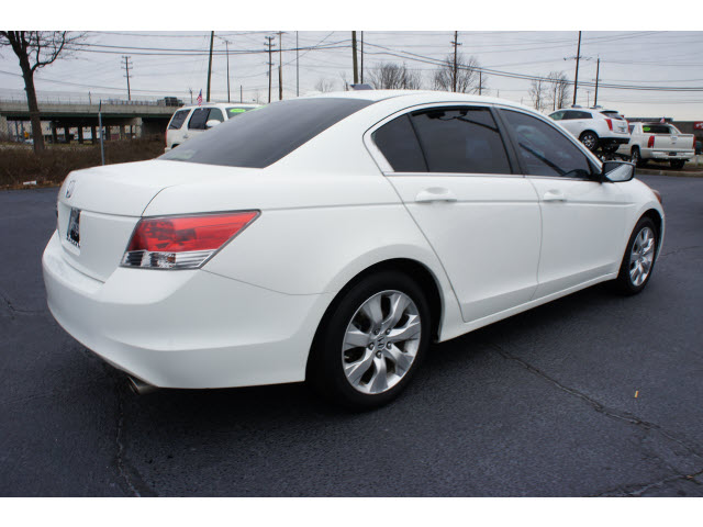 Honda Accord 2008 photo 3