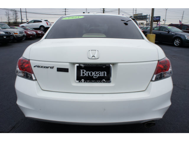 Honda Accord 2008 photo 4