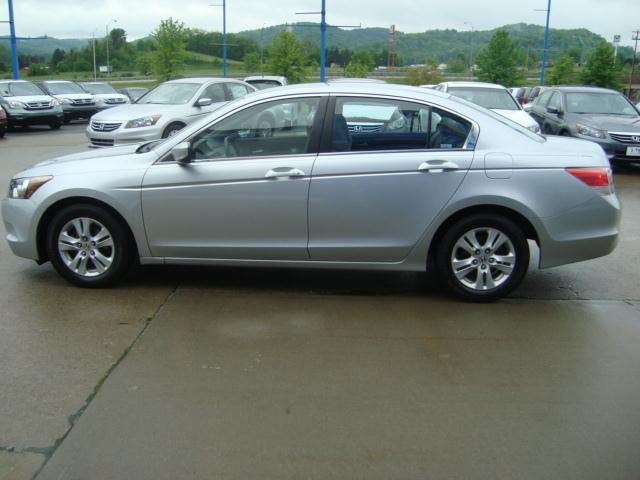 Honda Accord 2008 photo 4