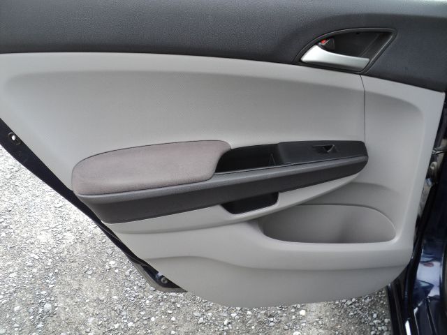 Honda Accord 2008 photo 16